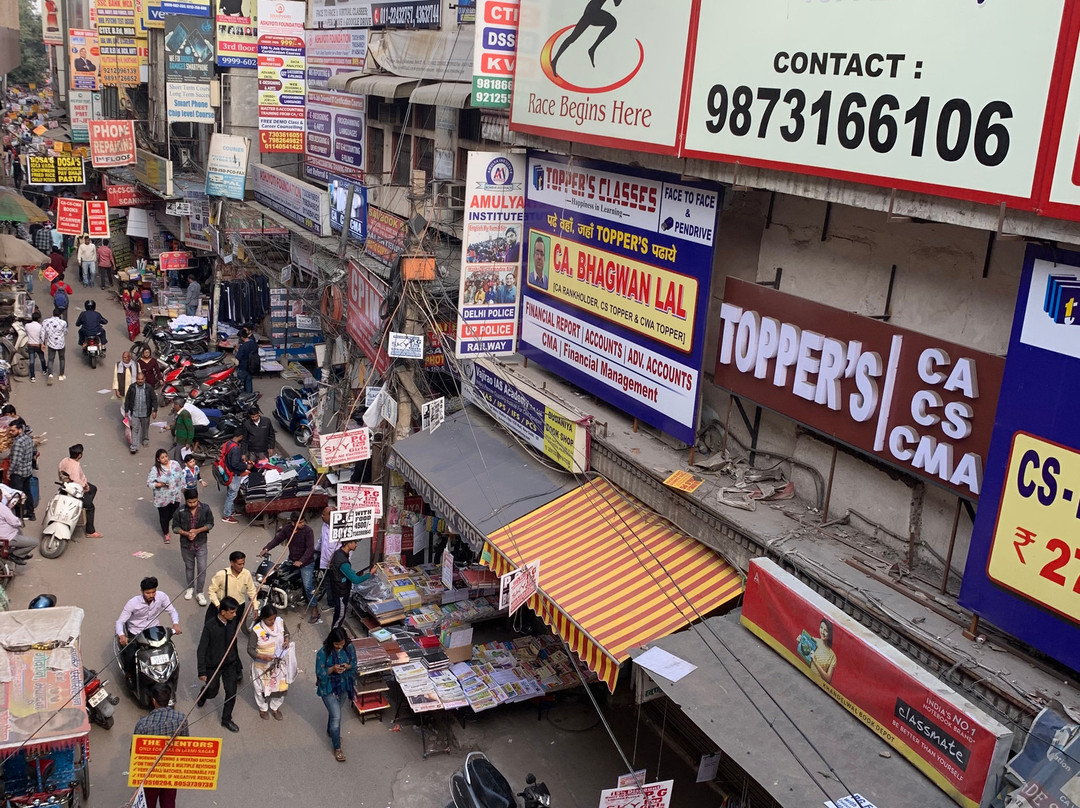 Kashmir Tourism Cab-斯利那加必去景点