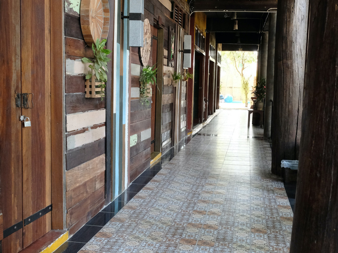 库姆德旺金酒店主图