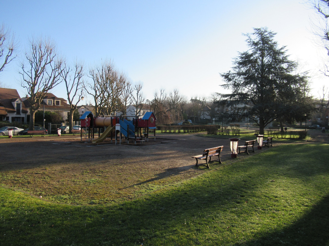 Parc de la Place des Fêtes-Le Raincy必去景点