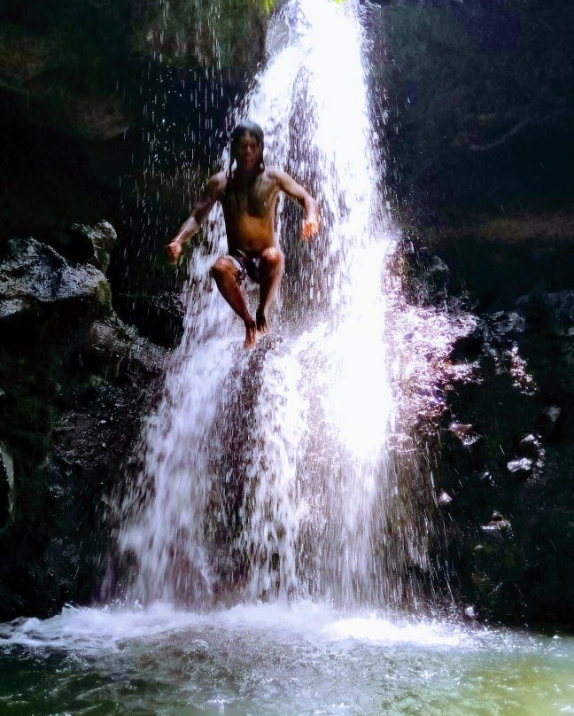 Burung Walet Waterfall-Tetebatu必去景点