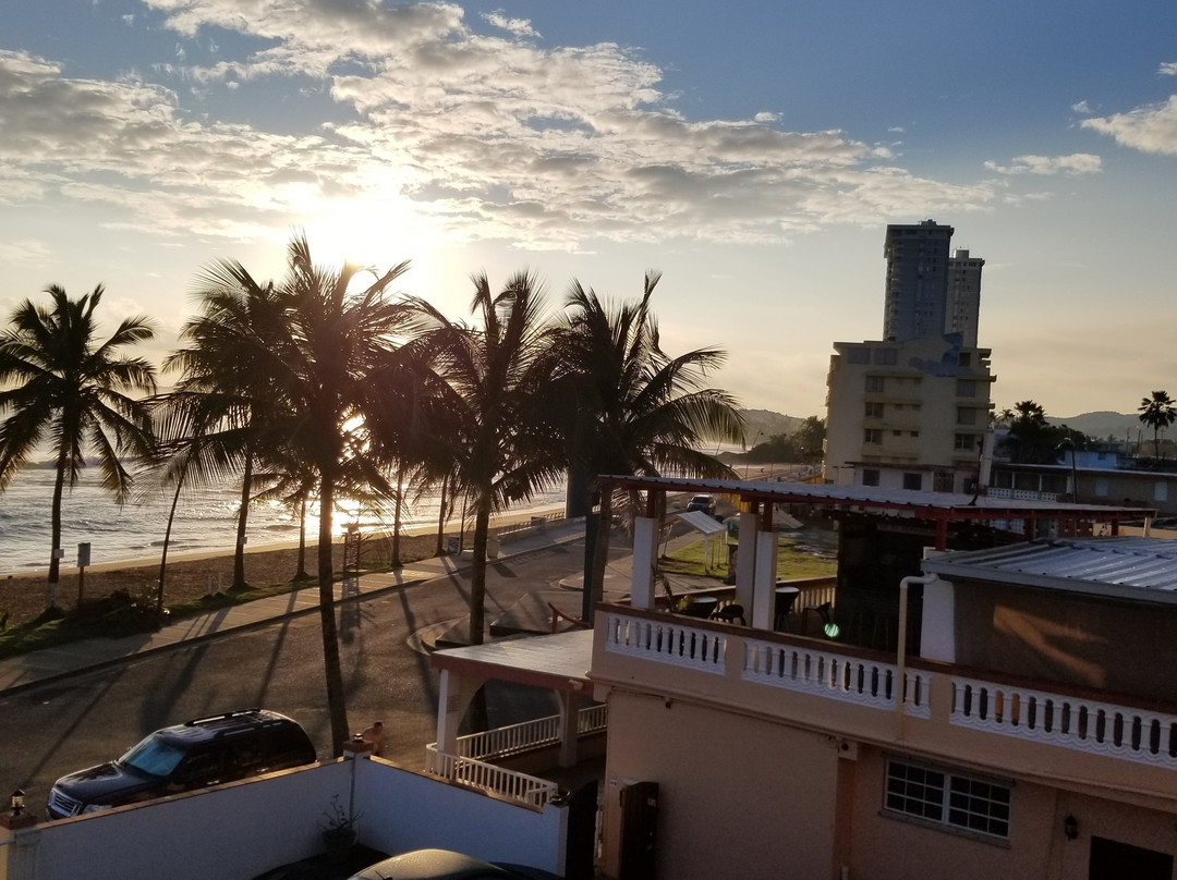 Luquillo Sunrise Beach Inn主图