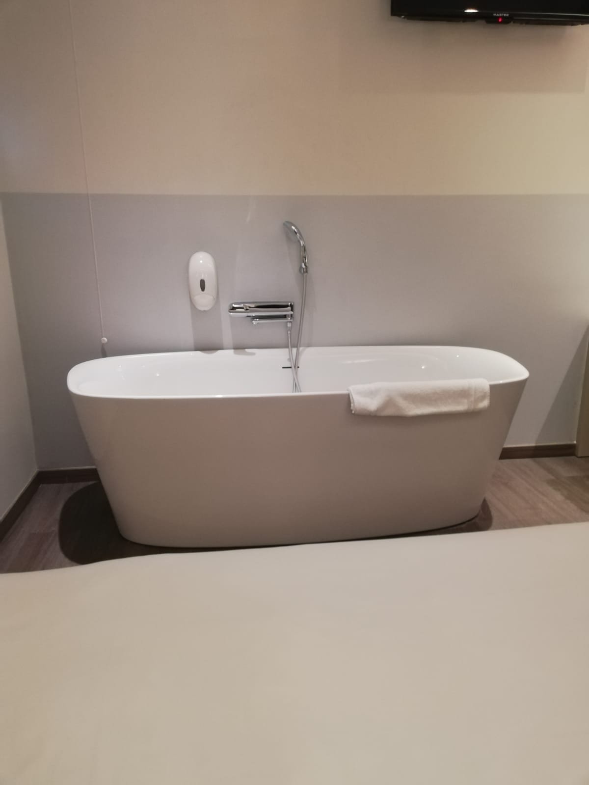 BB Hotels - Smarthotel Linate-浴室