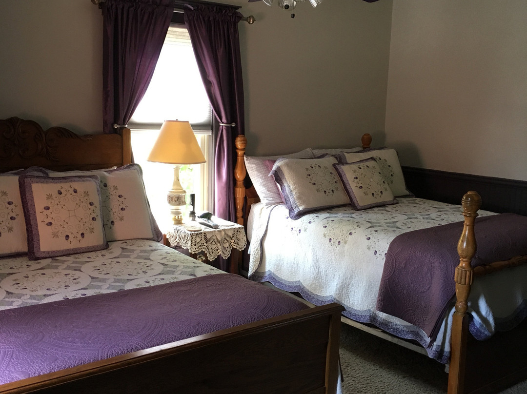 Harvest Moon Bed and Breakfast主图