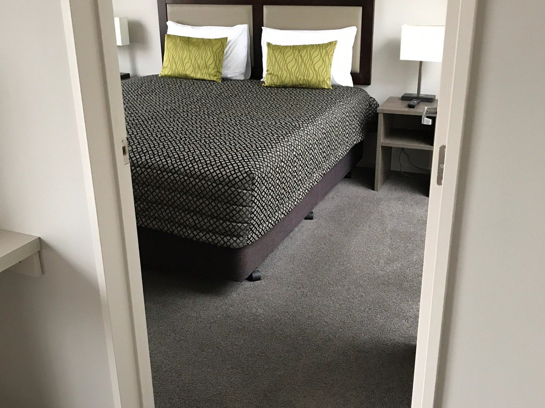 Oxford Village Motels主图