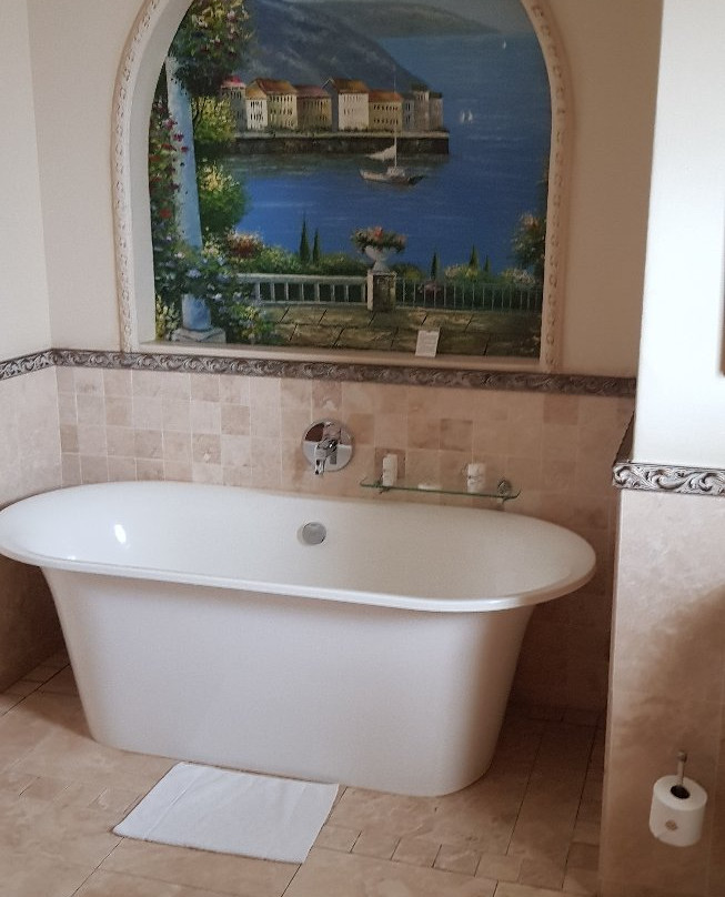 Three Rivers Lodge主图