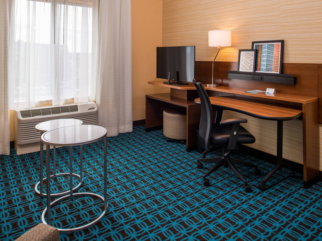 Fairfield Inn & Suites St. Louis Westport主图