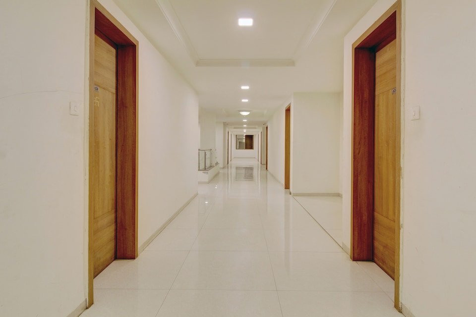 Capital O 40790 Hotel Triveni主图