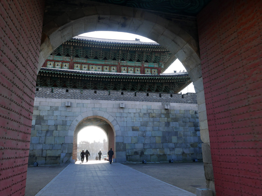 Janganmun Gate-水原市必去景点