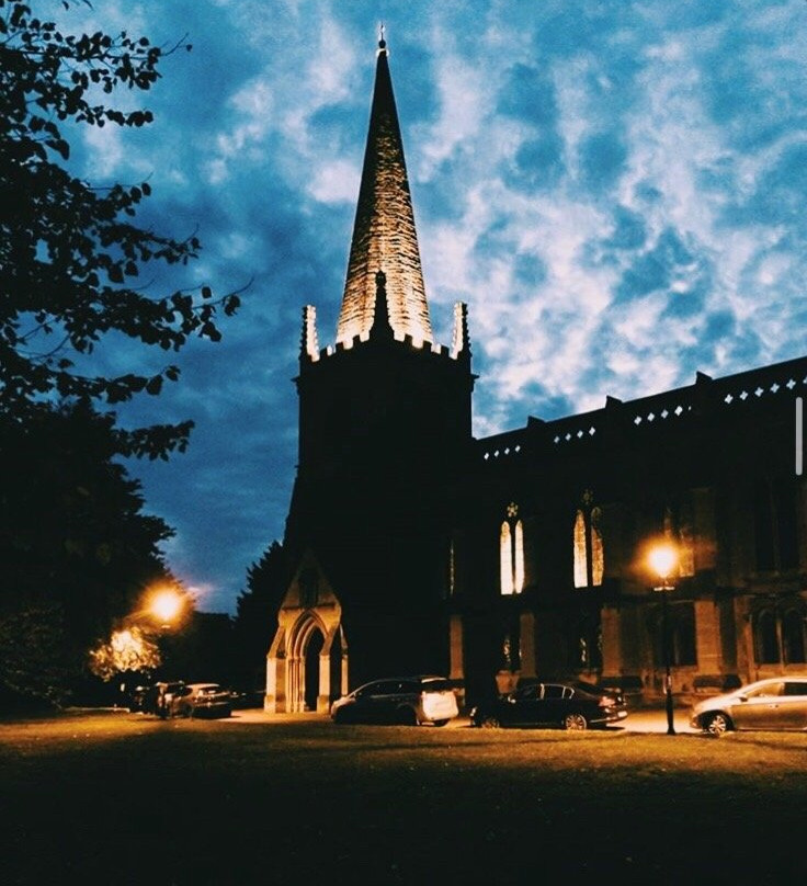 St Peter and St Paul's Church景点图片