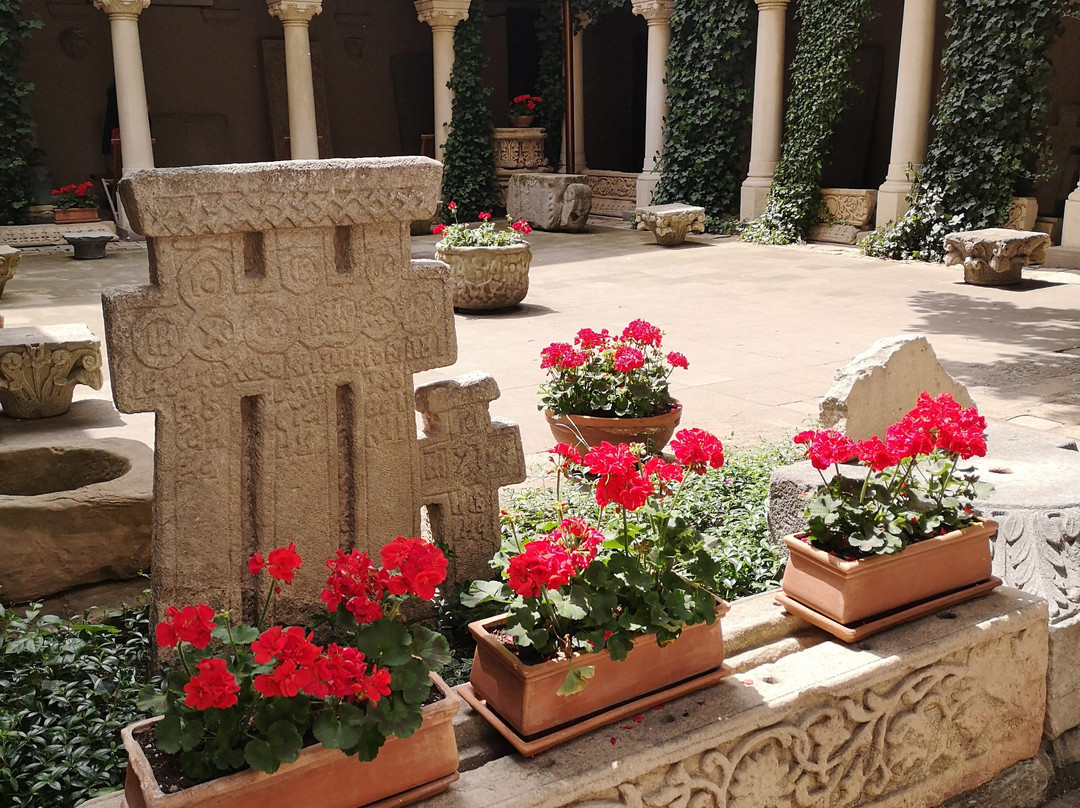 Bucharest Vibes-布加勒斯特必去景点