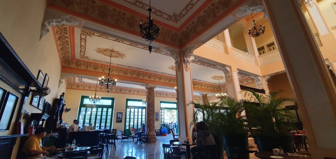 Hoteles E Velasco Louvre-餐饮