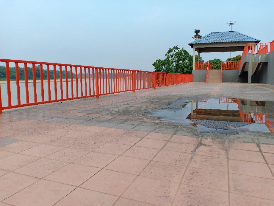 Bera Waterfront-直凉必去景点