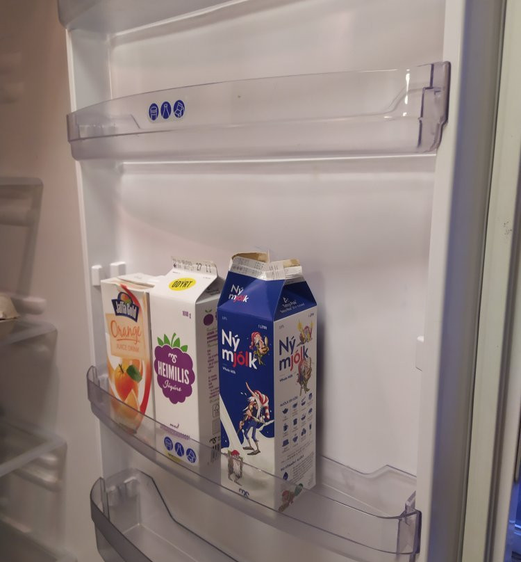 Hof i Vatnsdal主图