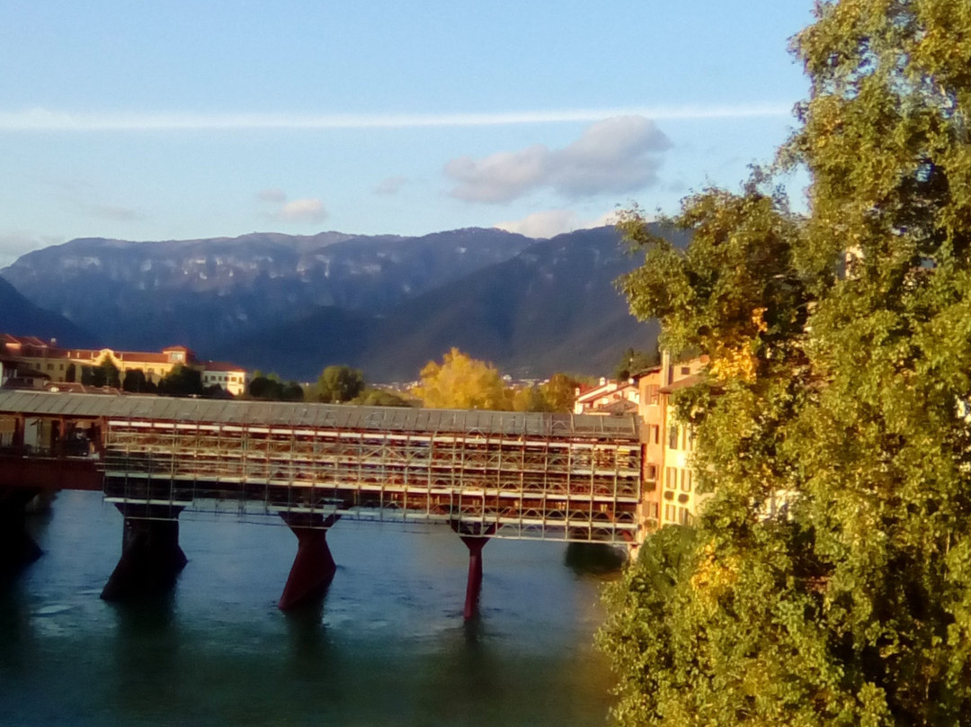 Ponte Degli Alpini景点图片