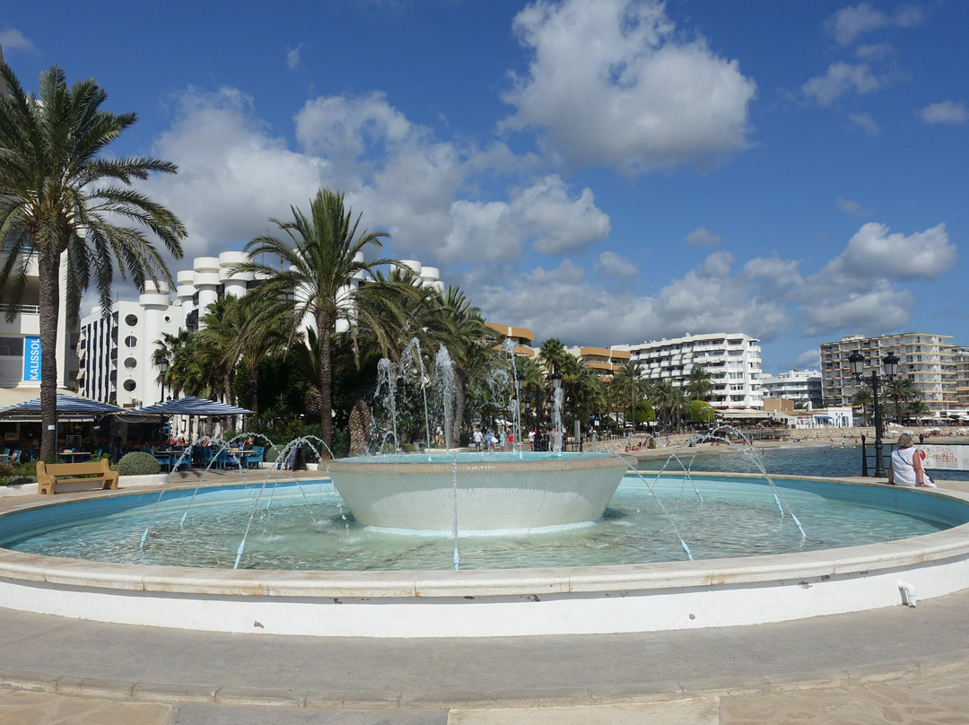 Playa De Santa Eulalia景点图片