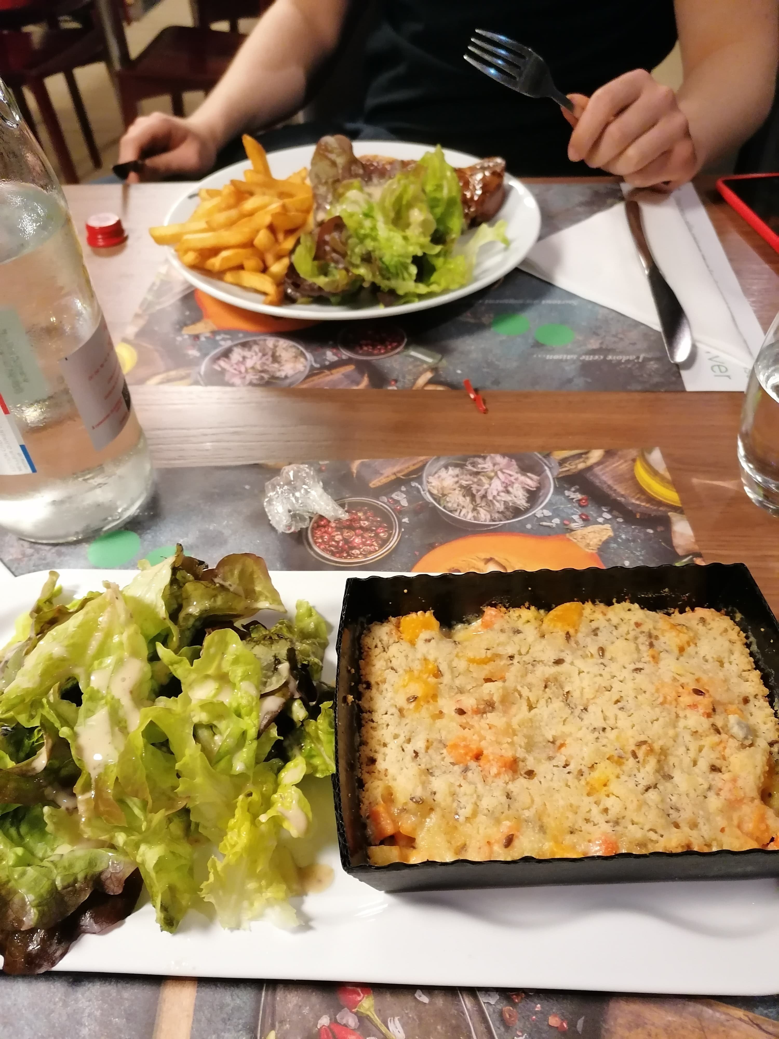 Campanile Lille - Euralille-餐饮