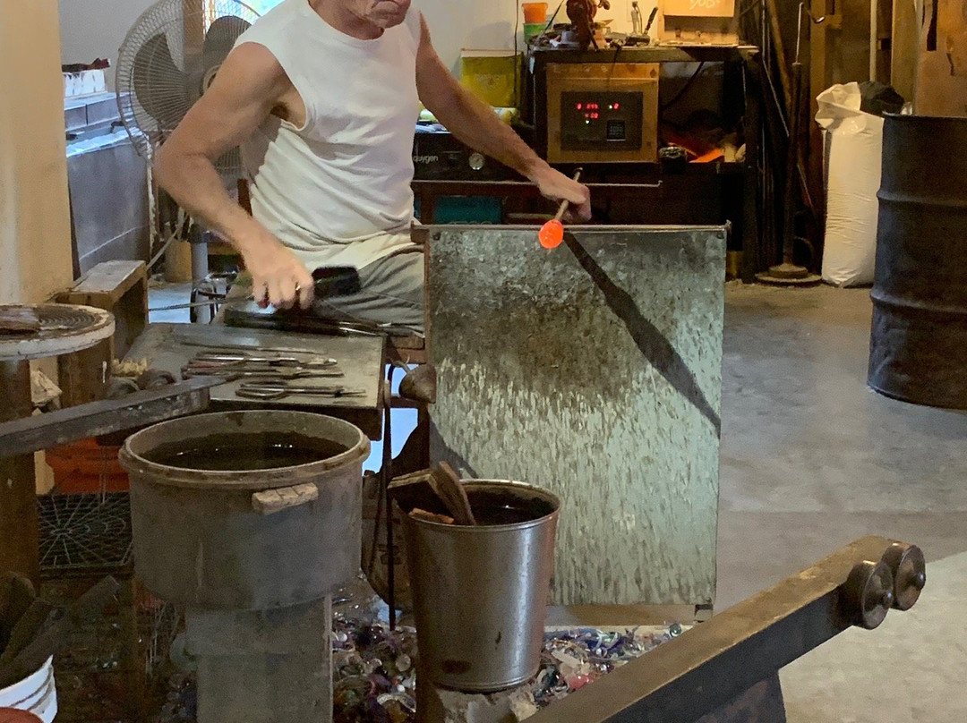 Ziemke Glass Blowing Studio-沃特伯里必去景点