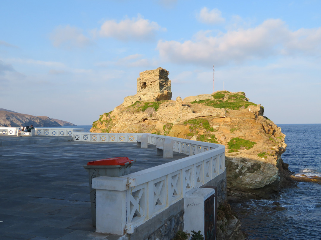 Platia Afanous Nafti-Andros Town必去景点