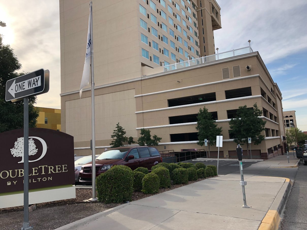 DoubleTree by Hilton Hotel El Paso Downtown-浴室