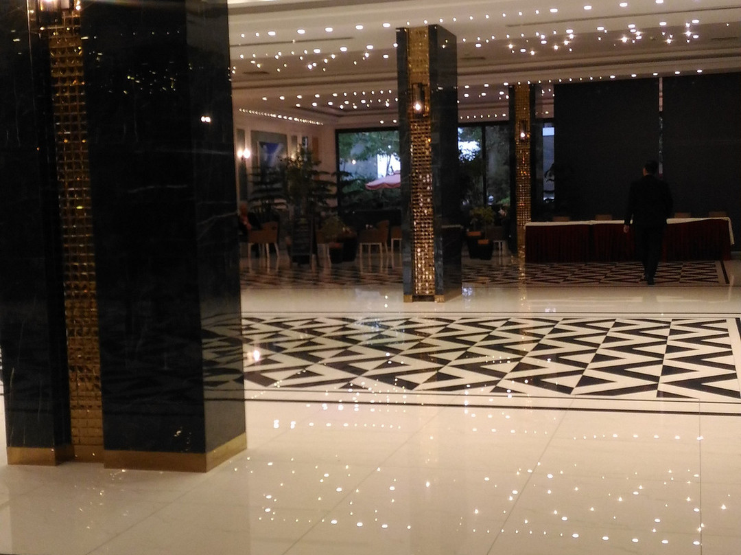 Olympic Hotel主图