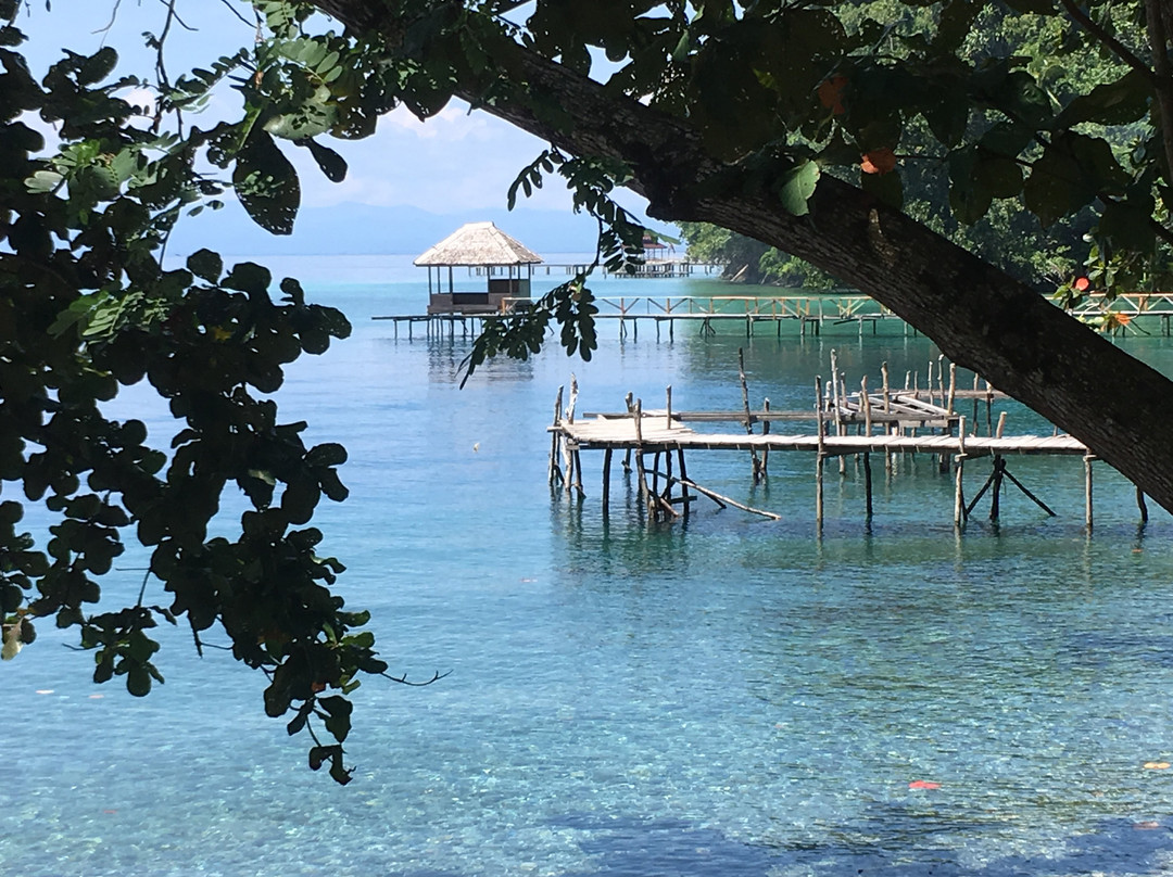 Lubang Buaya Morella Beach-安汶必去景点