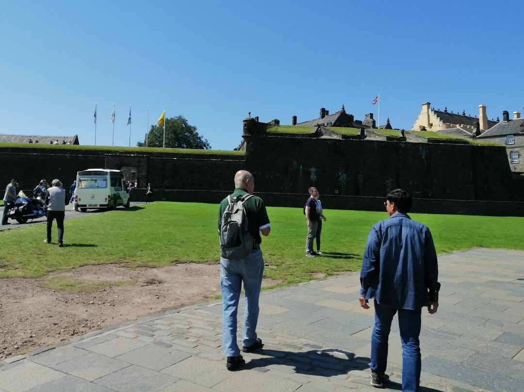 Stirling Old Town Walking Tour-斯特灵必去景点