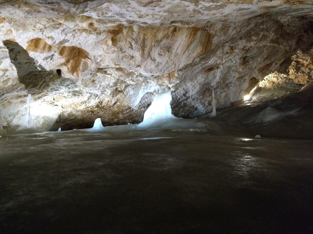 Dobsinska Ice Cave景点图片