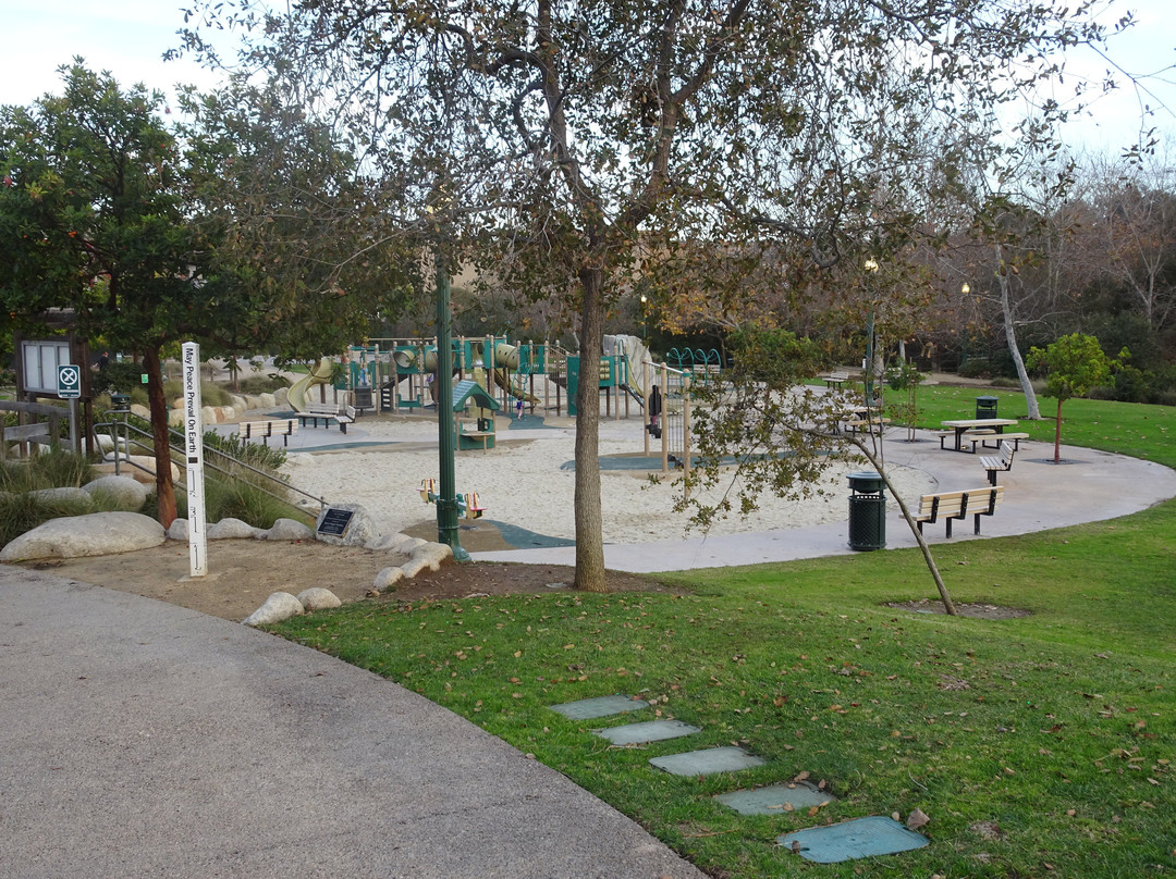Cottonwood Creek Park-恩西尼塔斯必去景点