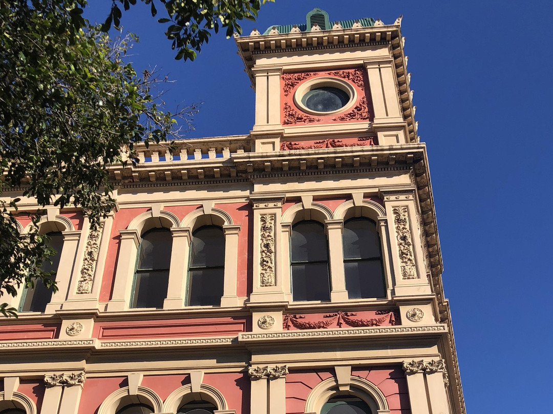 Newtown Free Walking Tour-新镇必去景点