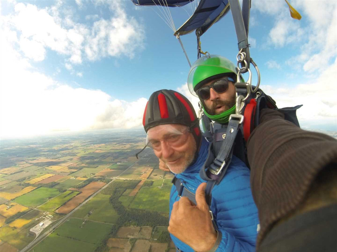Skydive Toronto景点图片