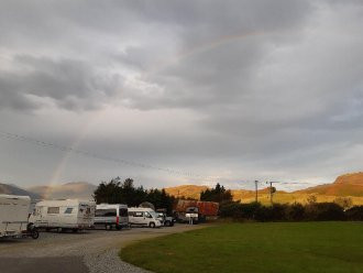 Ardelve Caravan and Camping Park主图