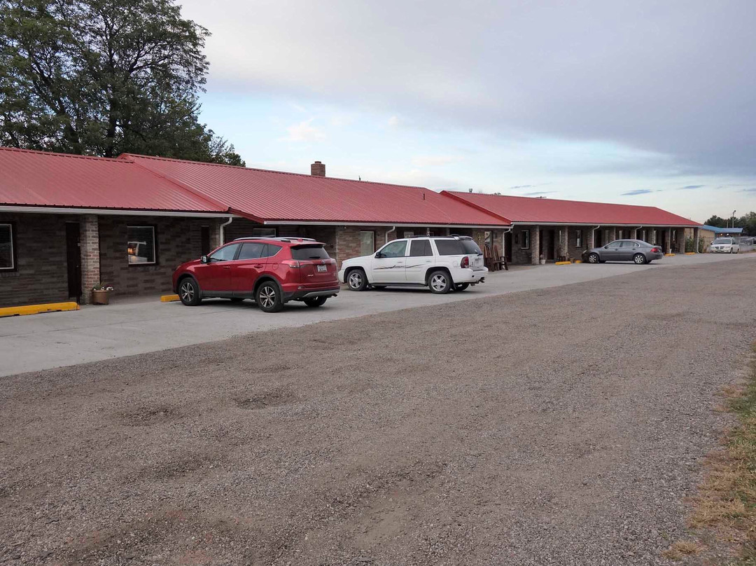 Circle S Lodge主图