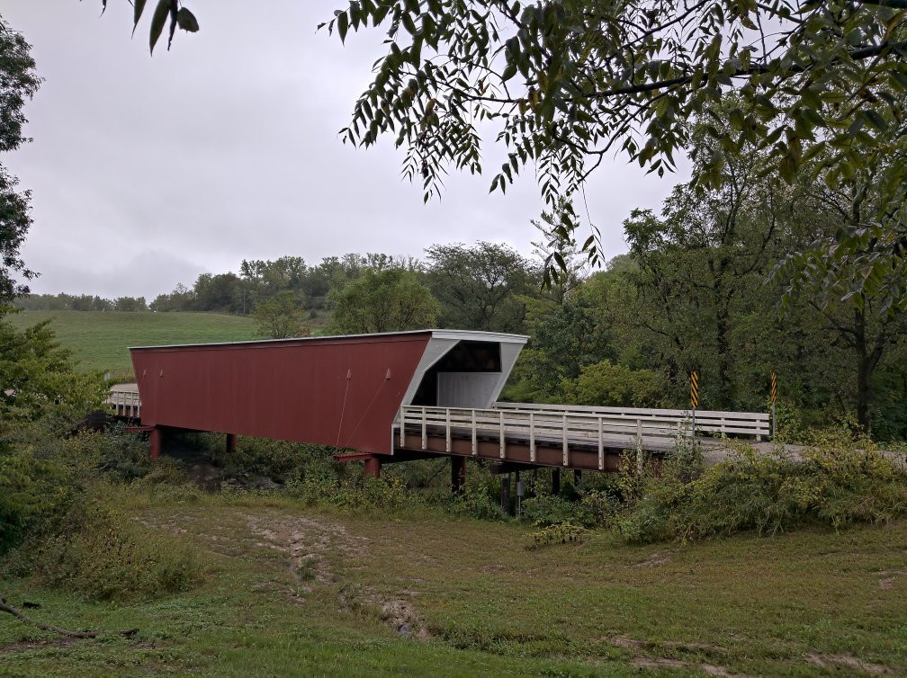 Cedar Bridge-Winterset必去景点
