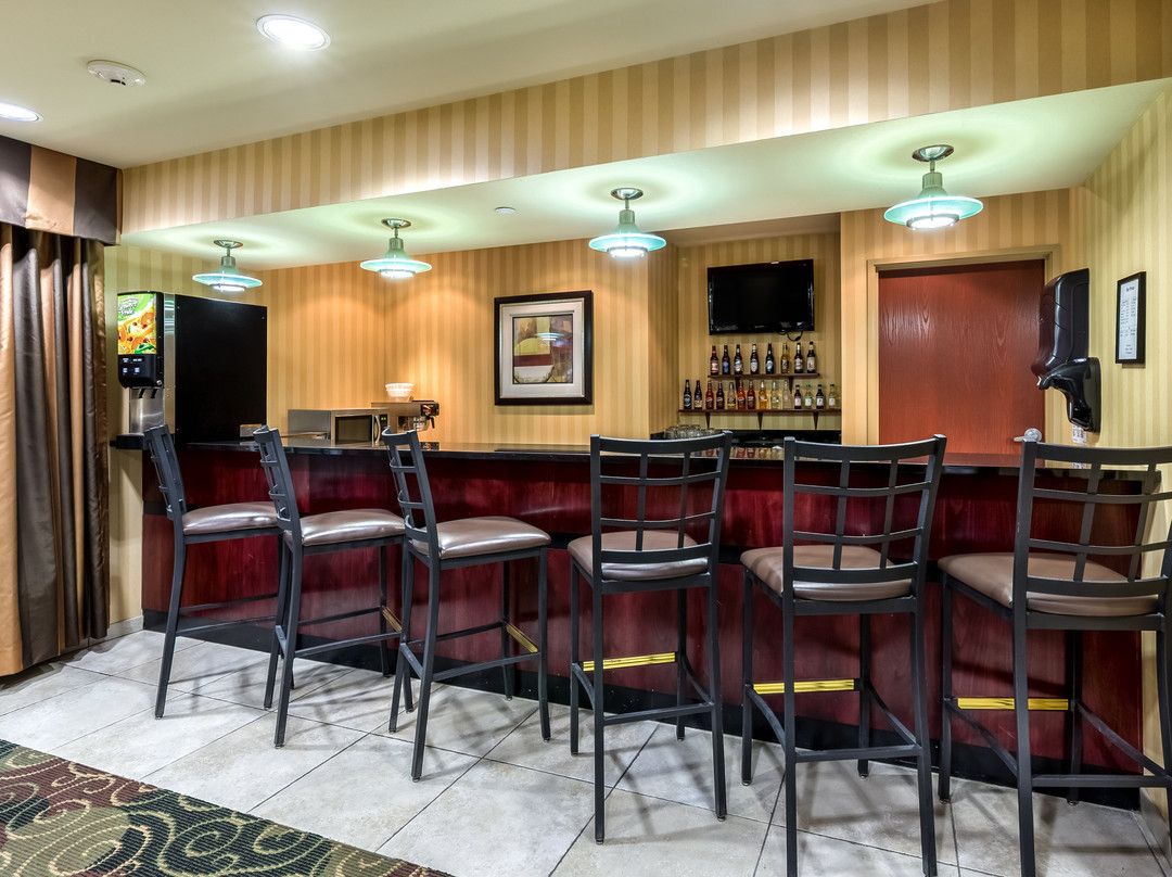 Cobblestone Inn and Suites - Vinton IA主图