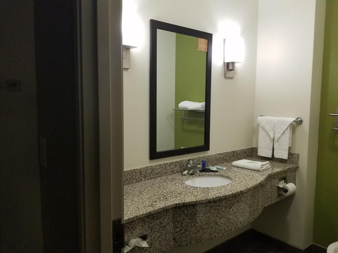 Sleep Inn & Suites主图