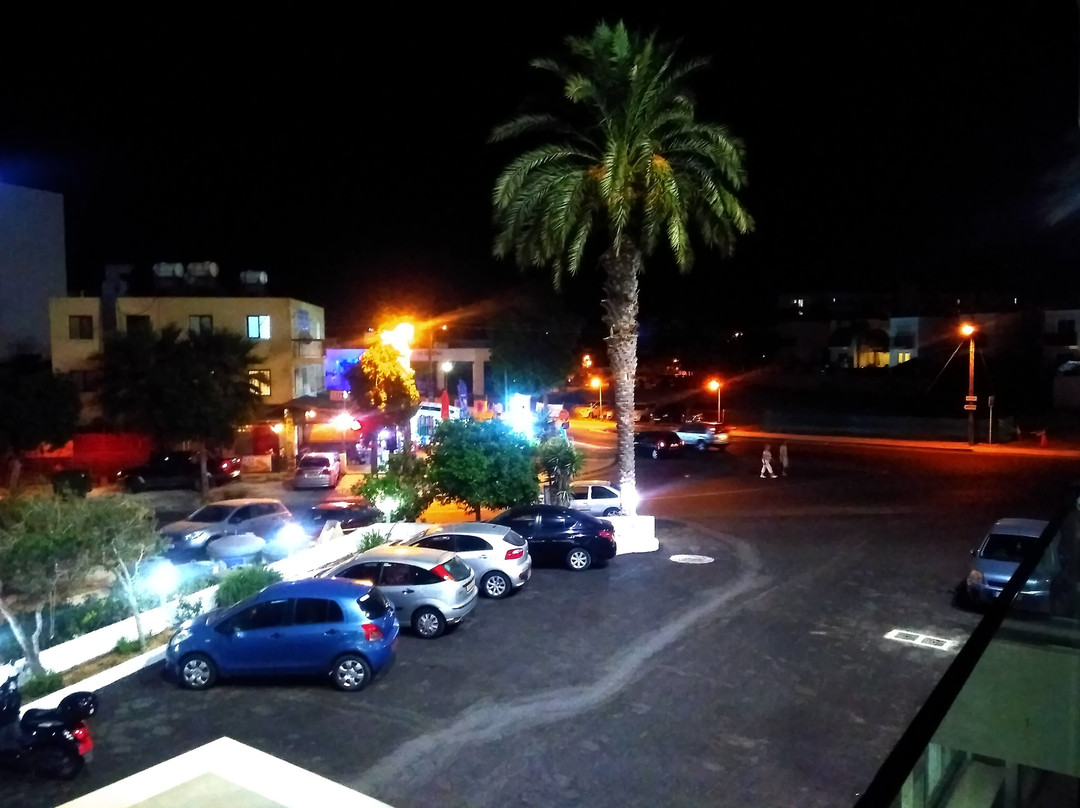 Livas Hotel Apartments主图