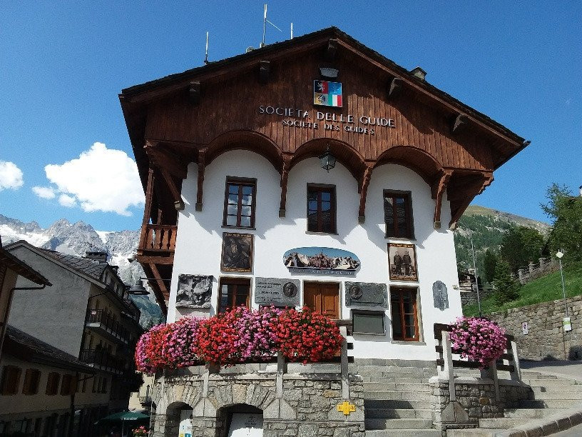 Museo Alpino Duca degli Abruzzi-库马约尔必去景点