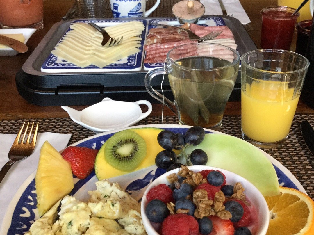 Alpenglow Bed and Breakfast主图