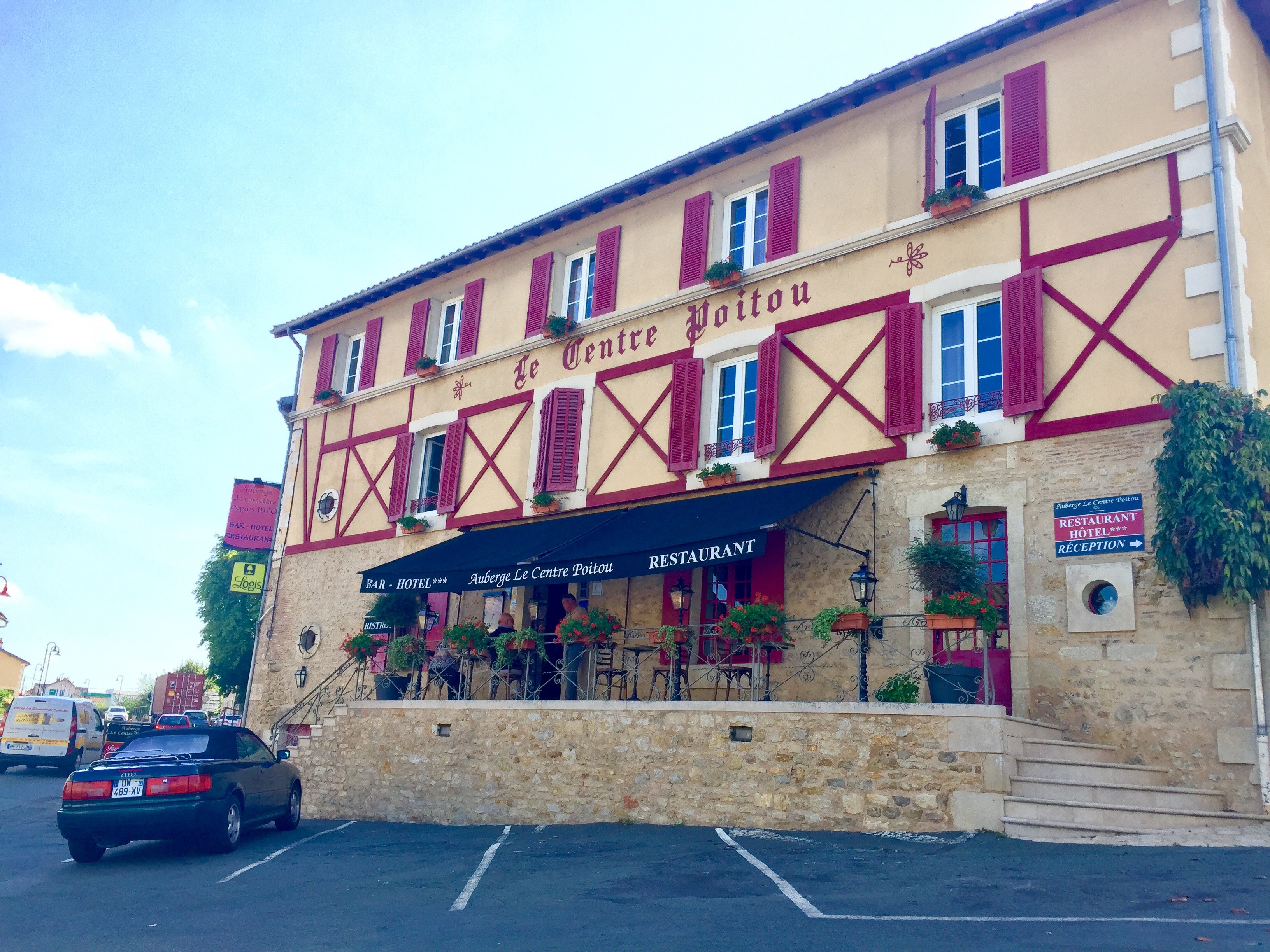 Logis Auberge le Centre - Poitou-浴室