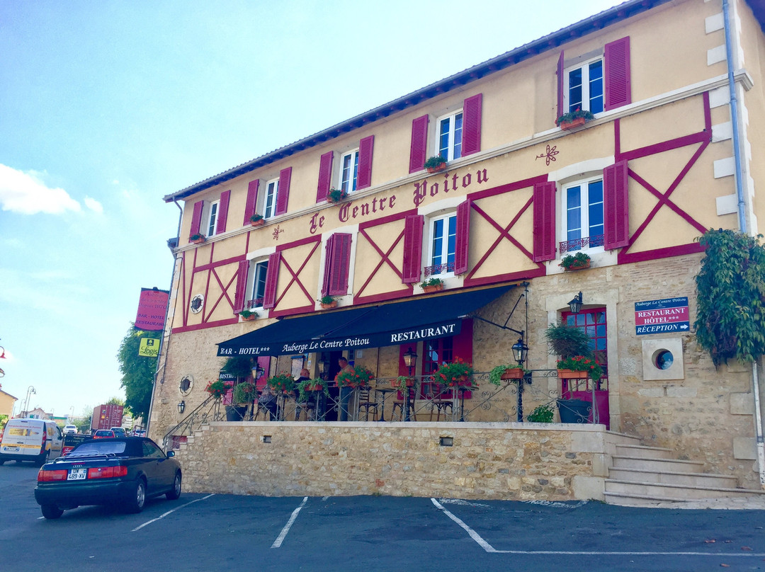 Logis Auberge le Centre - Poitou主图
