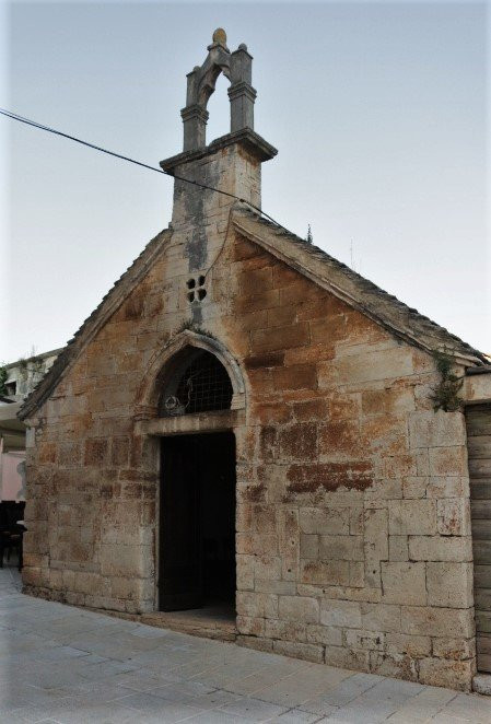 Chiesa del Santo Spirito-Bale必去景点