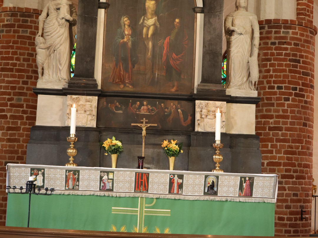 S:t Nikolai kyrka-哈姆斯塔德必去景点