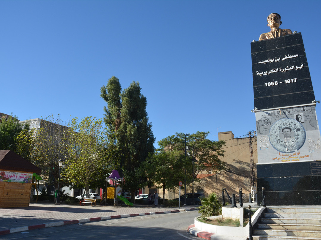 La Statue de Moustapha Ben Boulaid景点图片