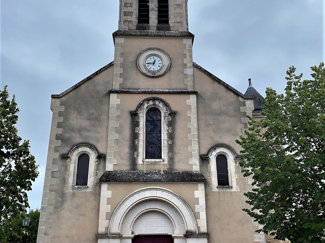 Eglise Saint-Michel-Verrieres必去景点