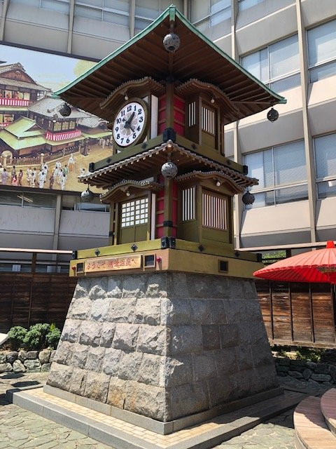 少爺機關鐘-松山市必去景点