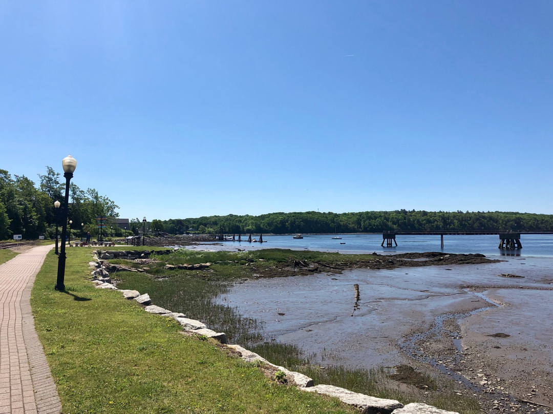 Bucksport Waterfront Walkway景点图片