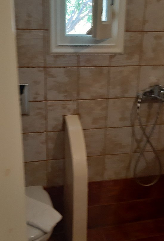 Ostria Village主图