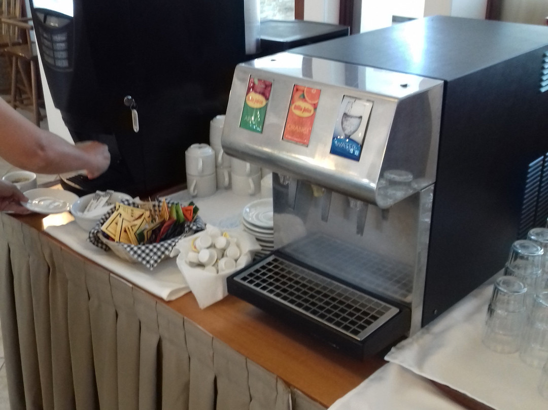 莉莉安乡村酒店主图