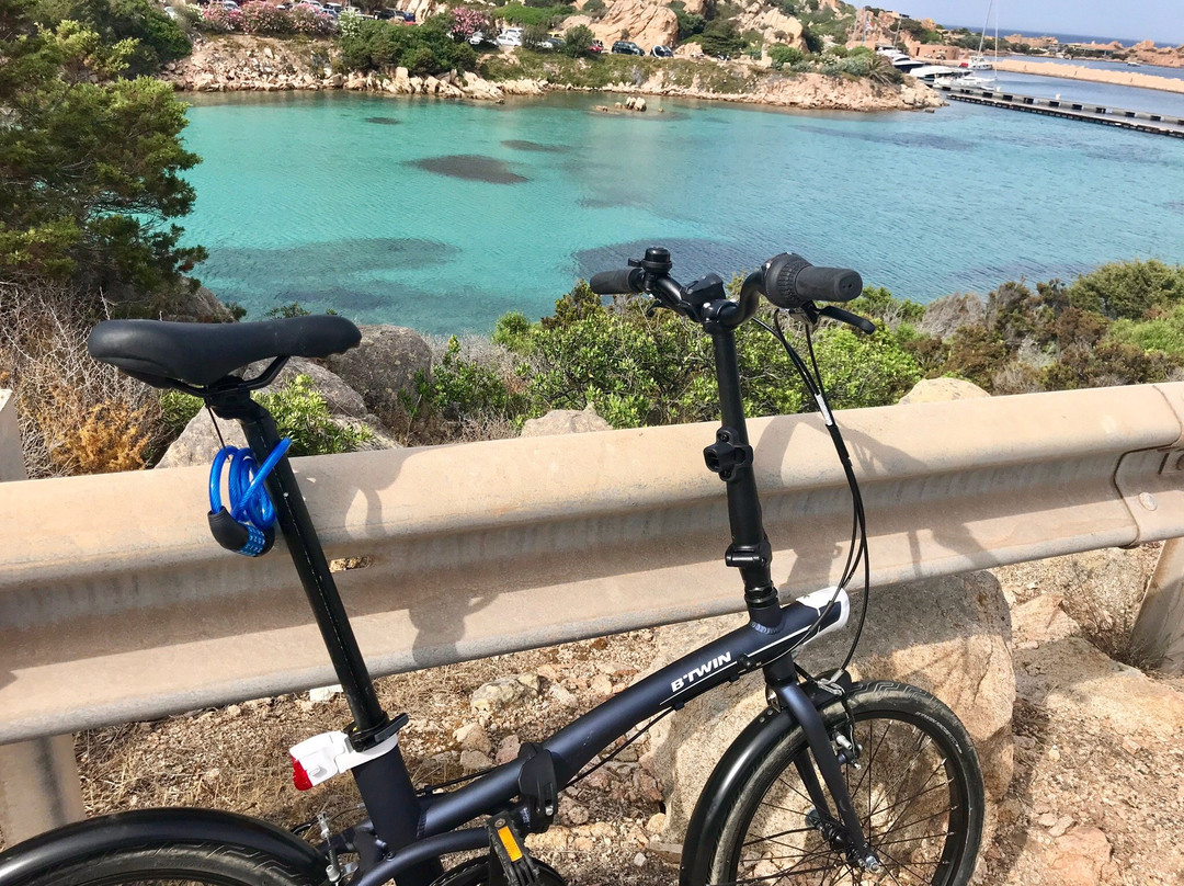 Cala Lunga Di Porto Massimo景点图片