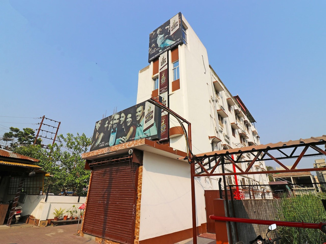 OYO 18546 Badsha Inn主图